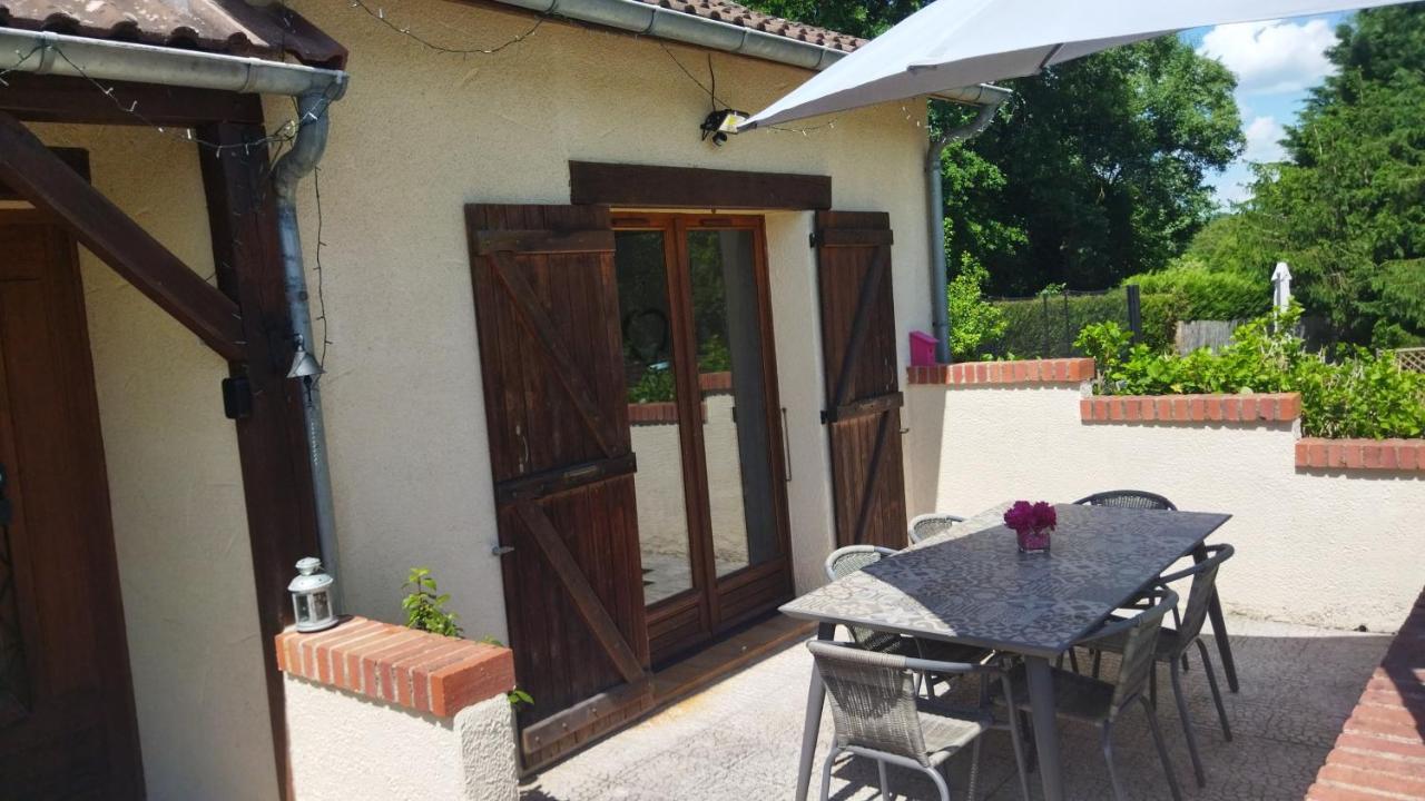 Le Cottage De Mae Seigy Dış mekan fotoğraf