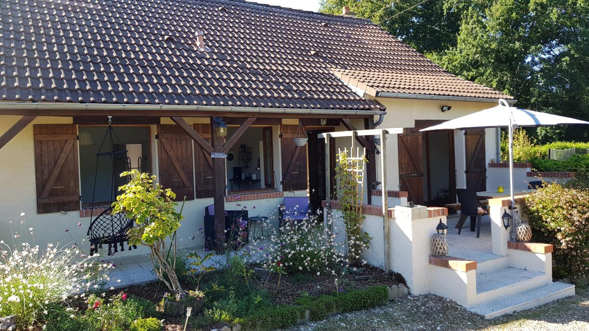 Le Cottage De Mae Seigy Dış mekan fotoğraf